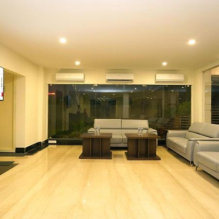 Hotel D Dev Vijayawada Exterior photo