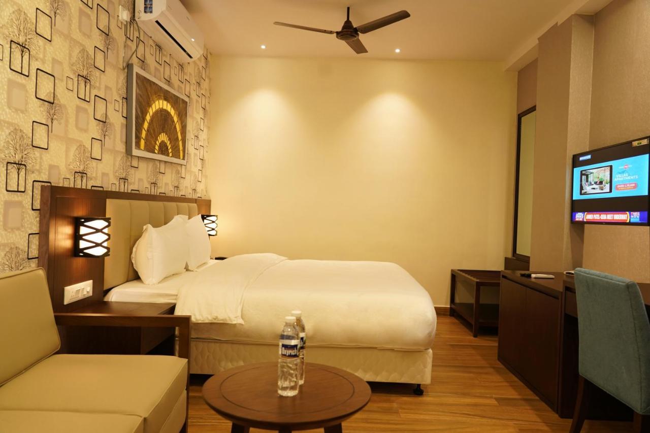 Hotel D Dev Vijayawada Exterior photo